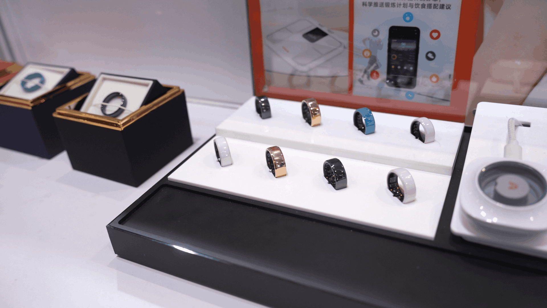 hunt智能戒指、体脂秤生态组合破局千亿赛道开元ky棋牌智能穿戴热潮席卷礼品展V